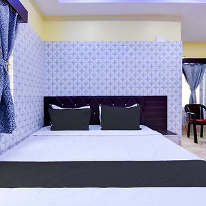 Super Hotel O Anandalok Guest House